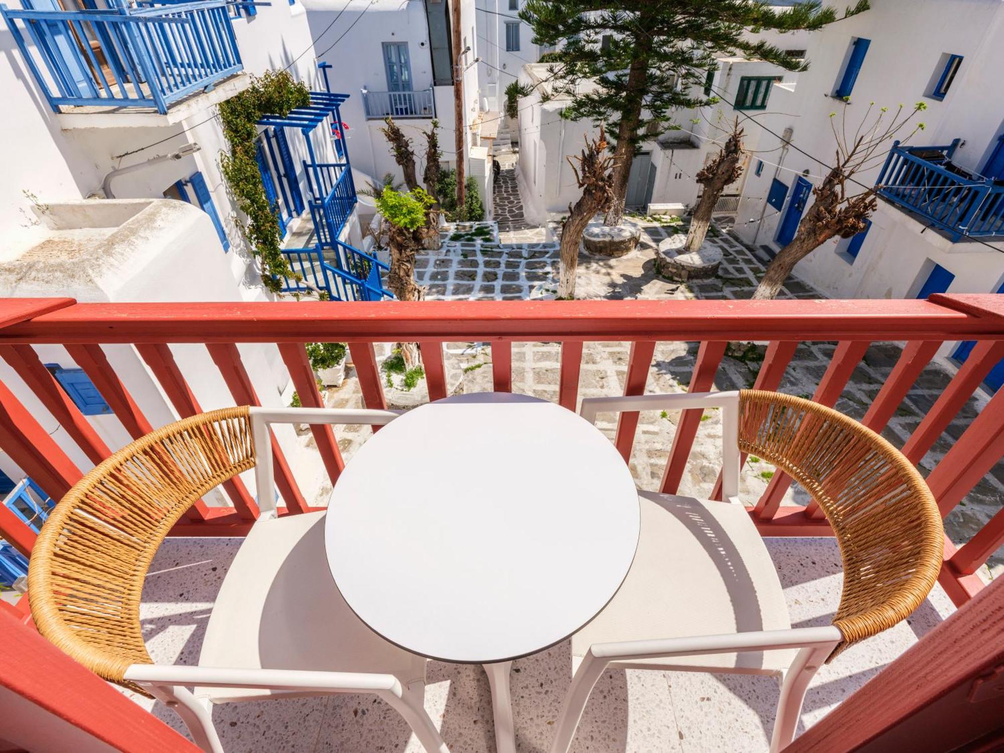 Alana Mykonos 2*